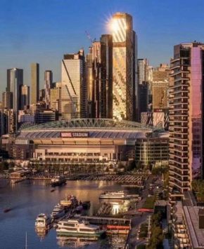 Wsp 2Br +balcony/free parking /heated pool/sauna/gym, Melbourne